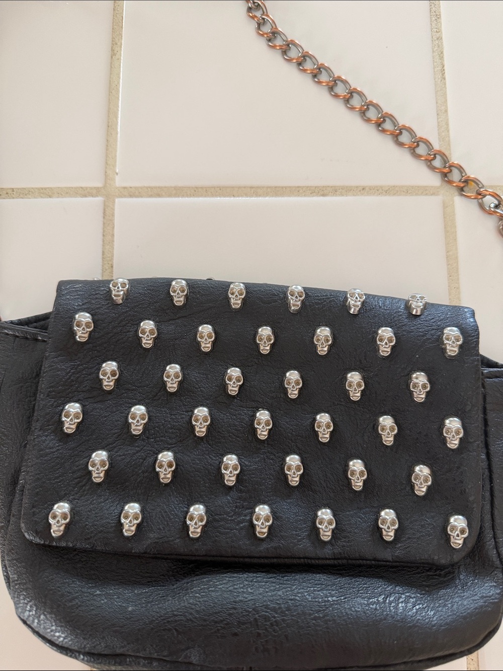 YOKI skull bag